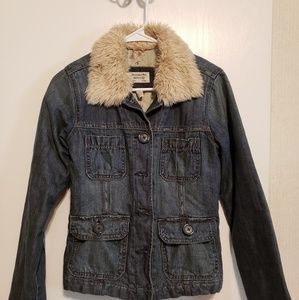 Abercrombie Quilted Sherpa Lined Jean jacket